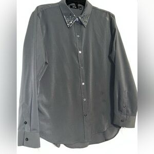 Gray long sleeve women’s button down top size large.
